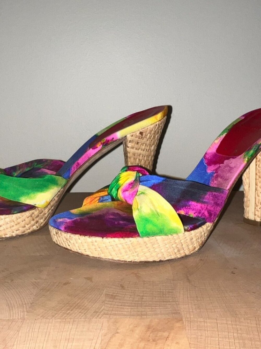 Stuart Weitzman Multicolor Watercolor Bow Womens Slip On Heel - Picture 3 of 5